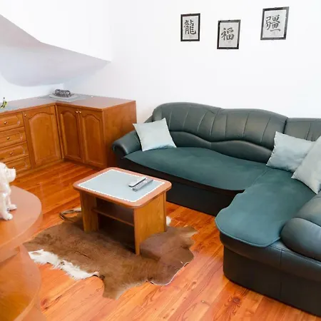 Pri Damijanu Apartment Ponikve